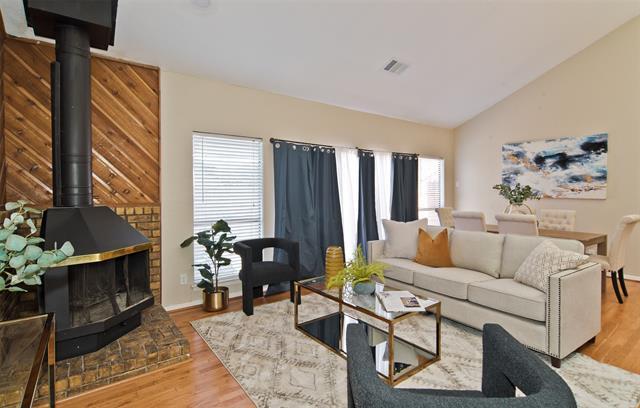 Building Photo - 7450 Holly Hill Dr