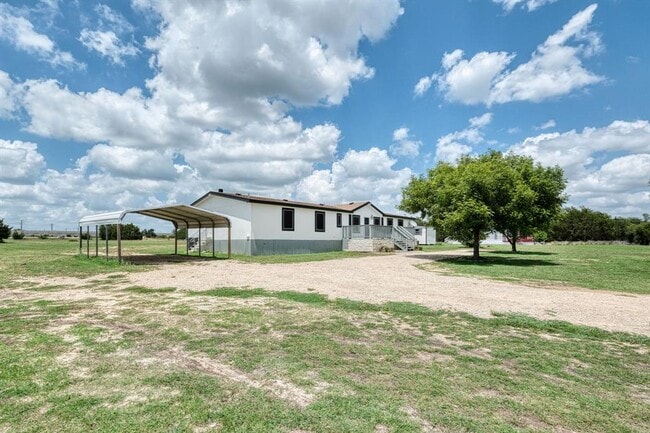 Building Photo - 132 Co Rd 247