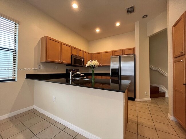 Foto del edificio - 9165 SW 36th Mnr
