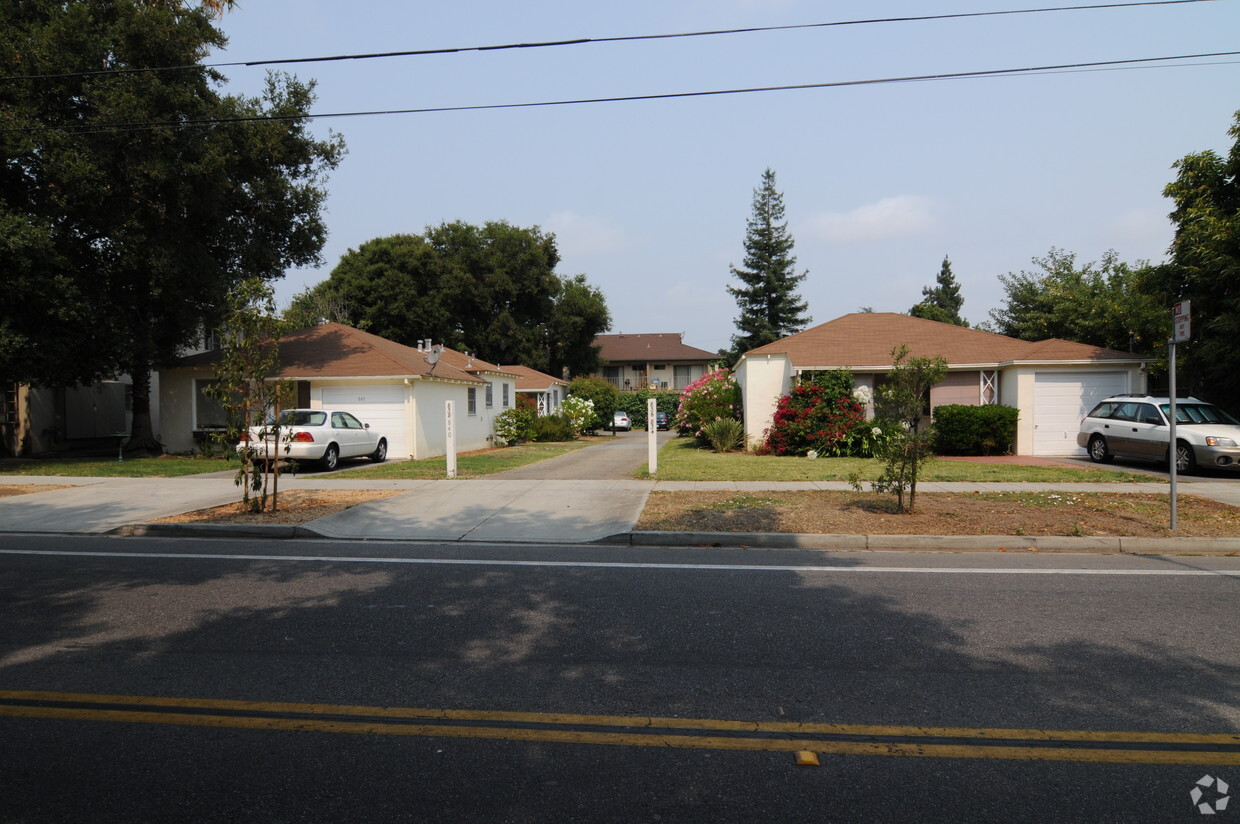 Primary Photo - 840 Calderon Ave