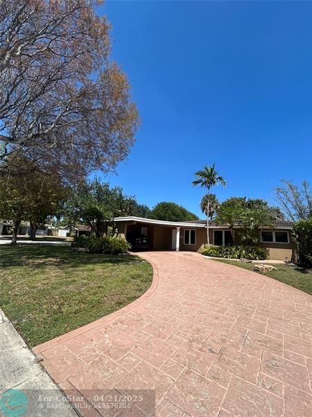 Foto del edificio - 5930 NE 21st Dr