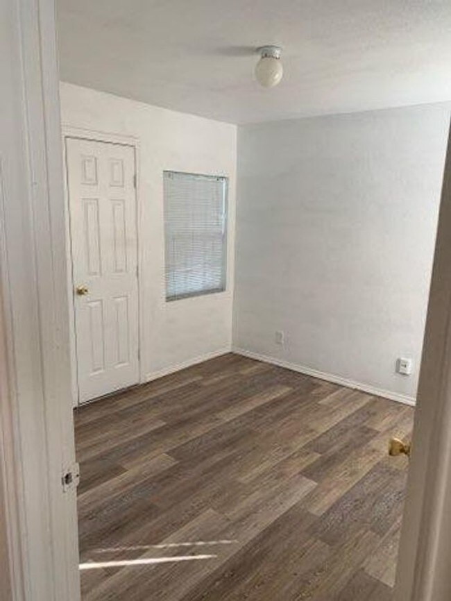 Building Photo - 4 Bedroom Home in East Arlington!