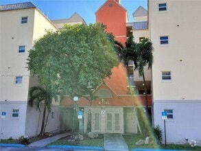 Building Photo - 8255 Lake Dr