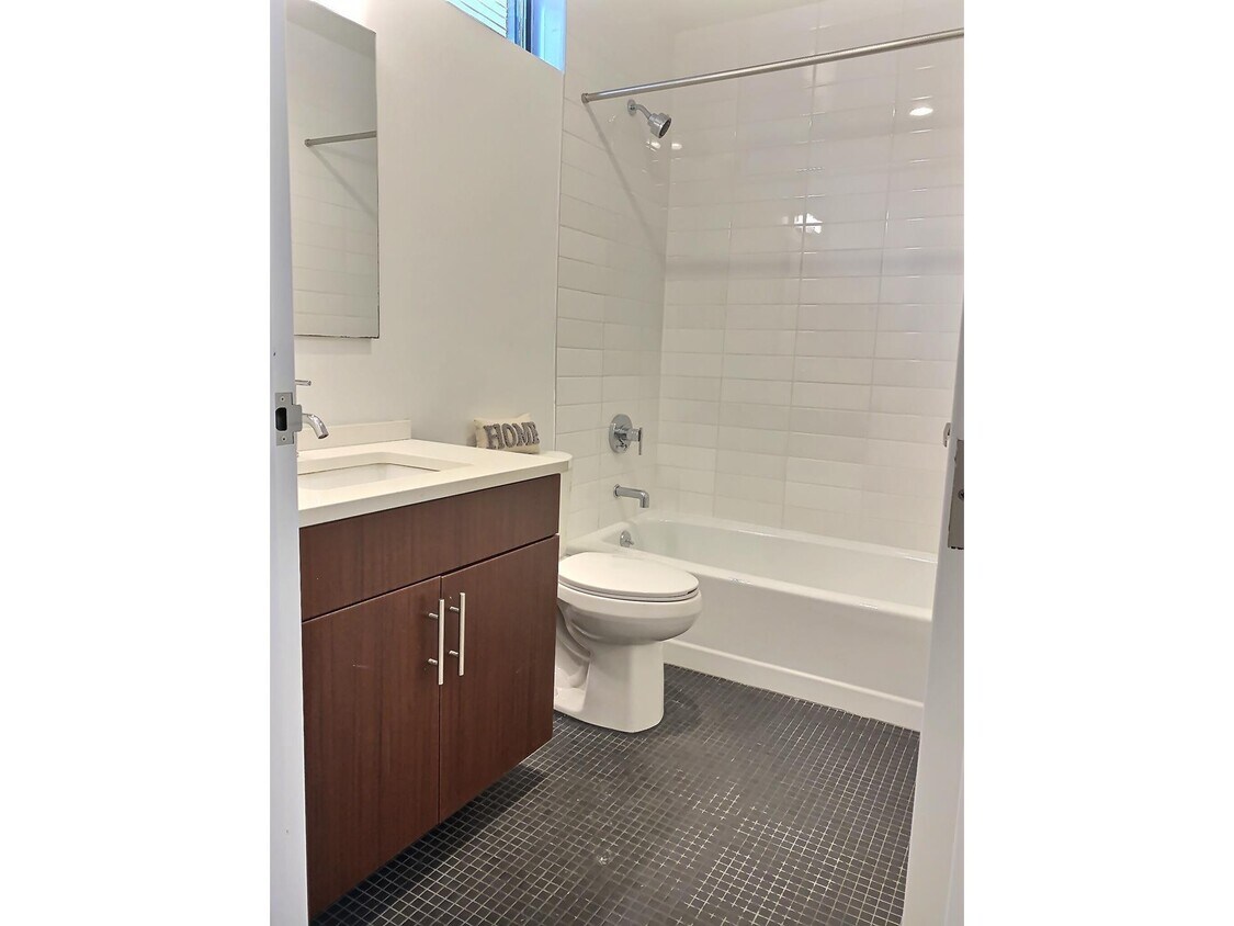 233 95th St Unit GC, Brooklyn, NY 11209 Apartment for Rent in