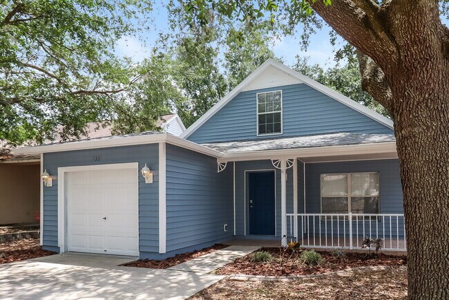 Foto del edificio - 732 Cape Cod Cir