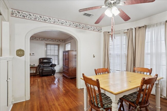 Foto del edificio - 4045 Reed St