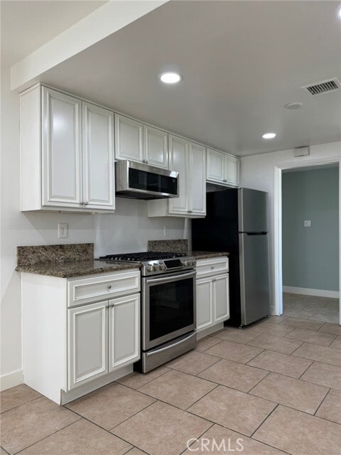 Foto del edificio - 16408 Hayland St
