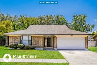 Building Photo - 7850 Blank Dr N