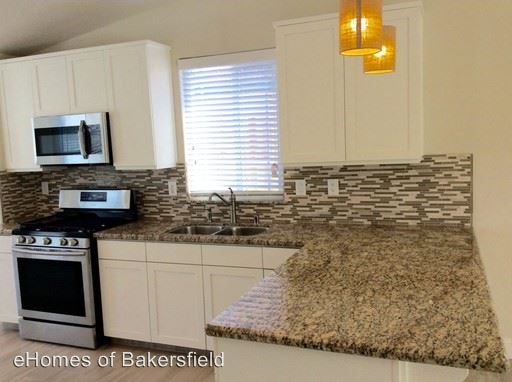 Building Photo - 3015 Loon Ct