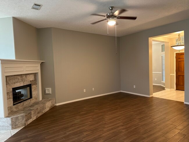 Building Photo - 18818 Harbor Key Cir