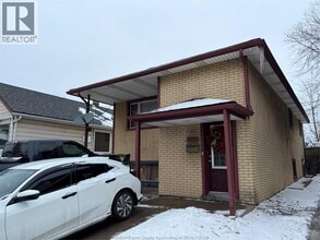 Building Photo - 2250 Howard Ave