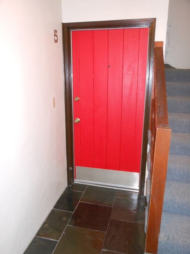 front door - 4908 Gastman Way