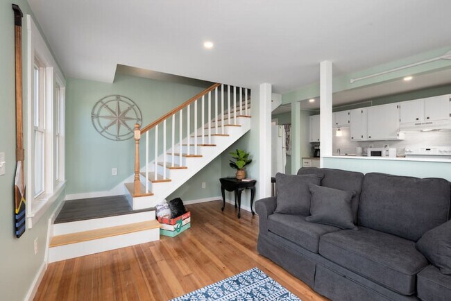 Foto del edificio - 17 Tunis Ave