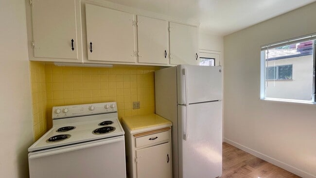Building Photo - 3608 Bickerstaff Rd