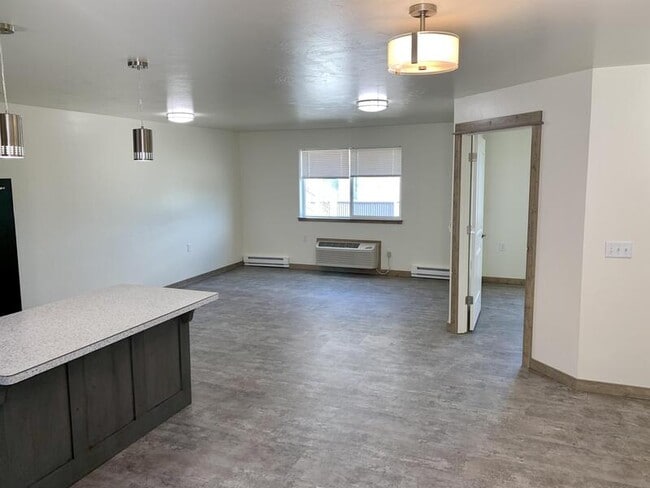 Building Photo - 841 Gibbon St