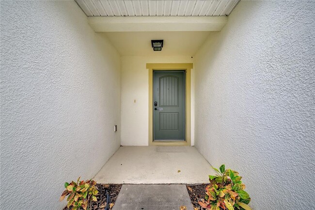 Building Photo - 13529 Laranja St