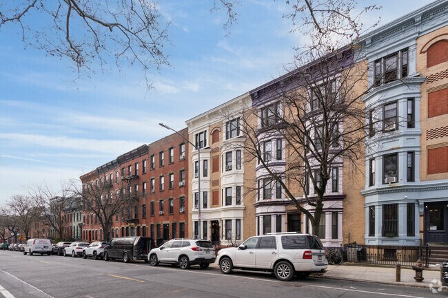 Building Photo - 30 3rd St