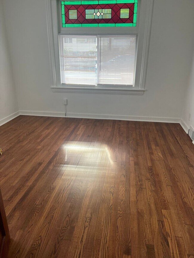 Foto del edificio - 1315 Broadway