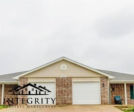 Building Photo - 21067 Harbor Ln