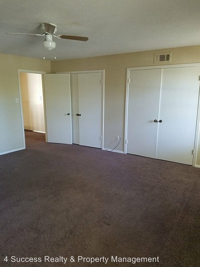 Building Photo - 2 br, 2 bath House - 1264 Royal Oaks Lane