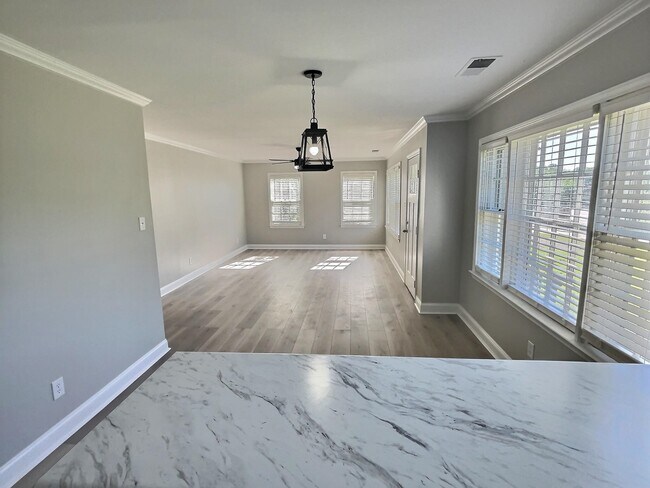 Building Photo - 16145 US-64