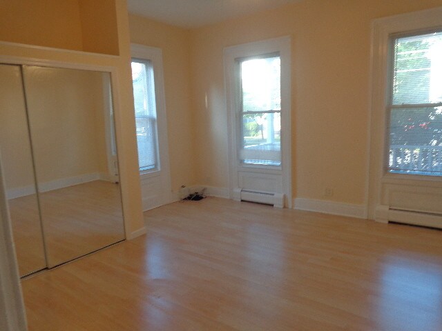 Foto principal - 23 Maple St