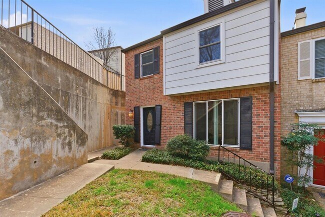 Foto del edificio - 6631 Valleyside Rd