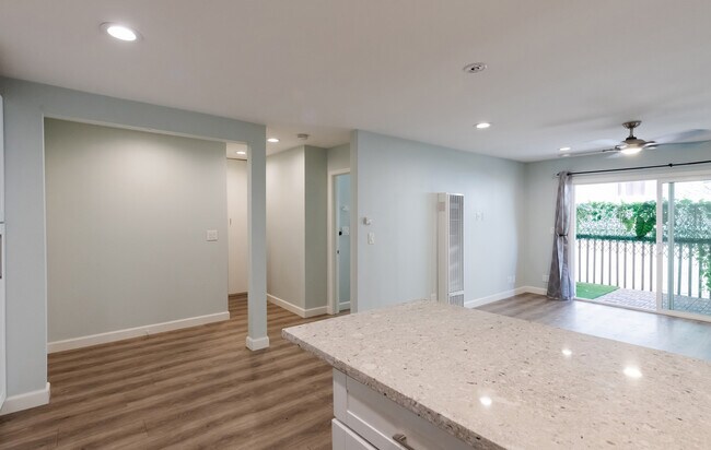 Foto del edificio - 4727 W 147th St