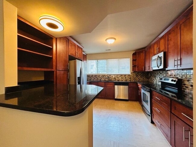 Building Photo - 15279 Lodge Terrace