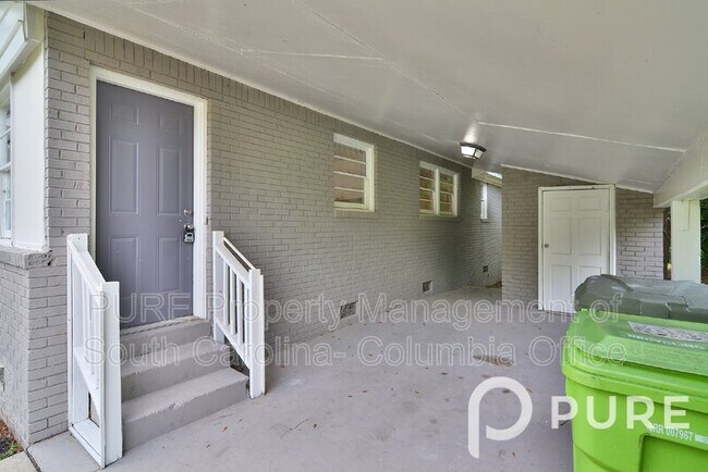 Building Photo - 2628 Windy Dr