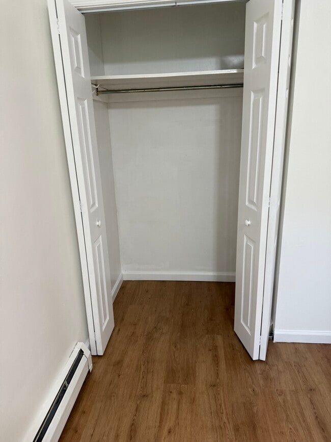 Foto del edificio - 835 Garrett Ln