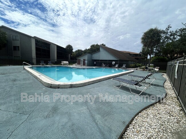 Building Photo - 6308 Newtown Cir