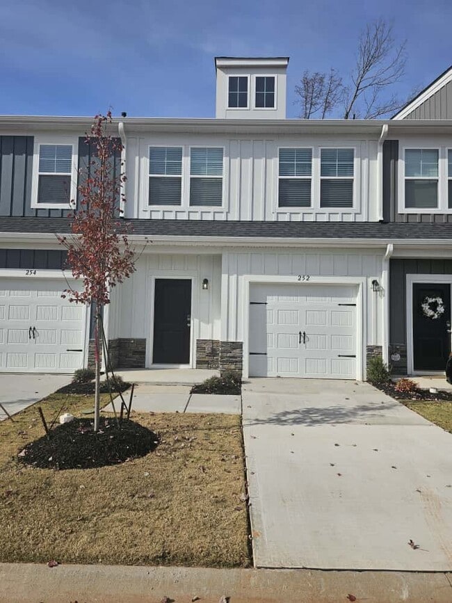 Photo - 252 Santorini Wy Townhome