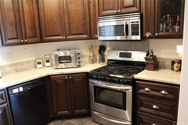 Building Photo - 24351 Marquis Ct
