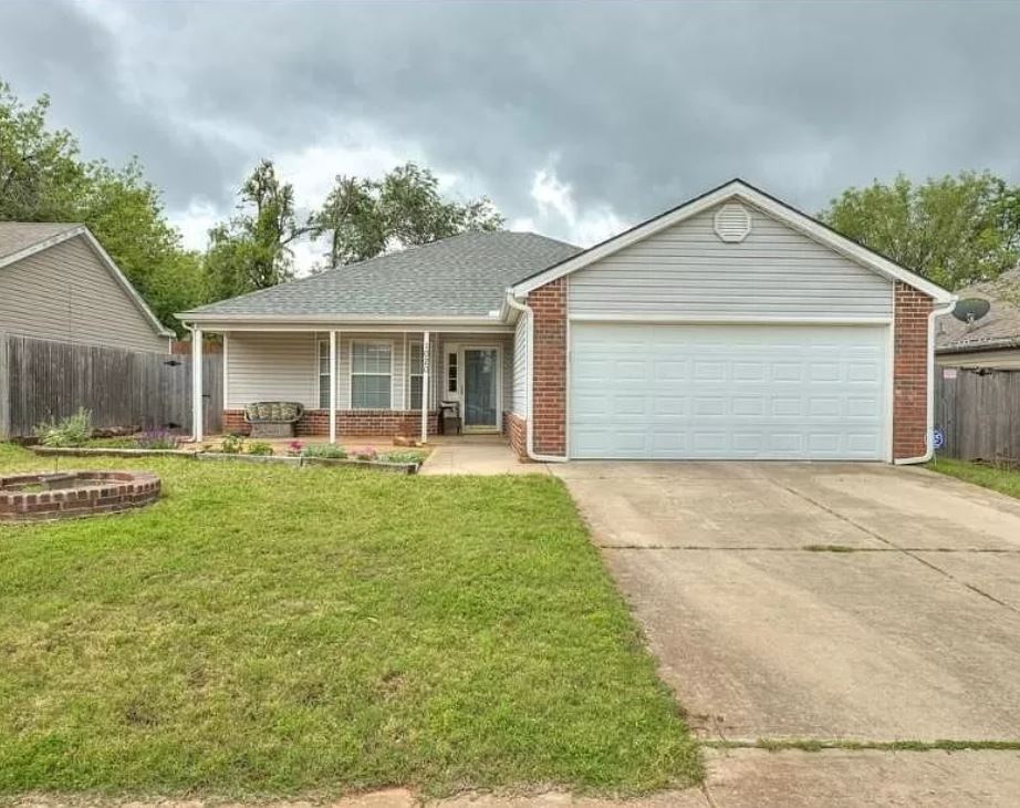 1020 Cedarcrest St, Norman, OK 73071 House Rental in Norman, OK