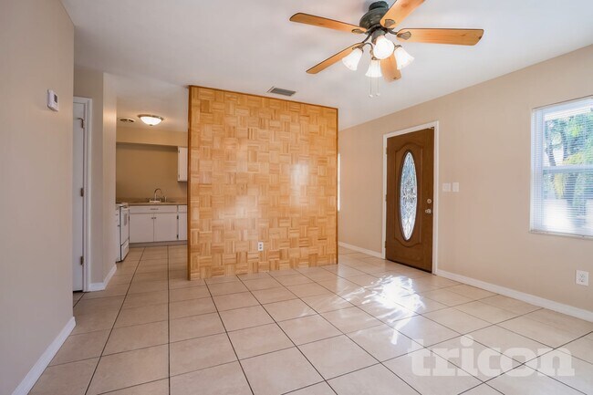 Foto del edificio - 710 Westbrook Ave