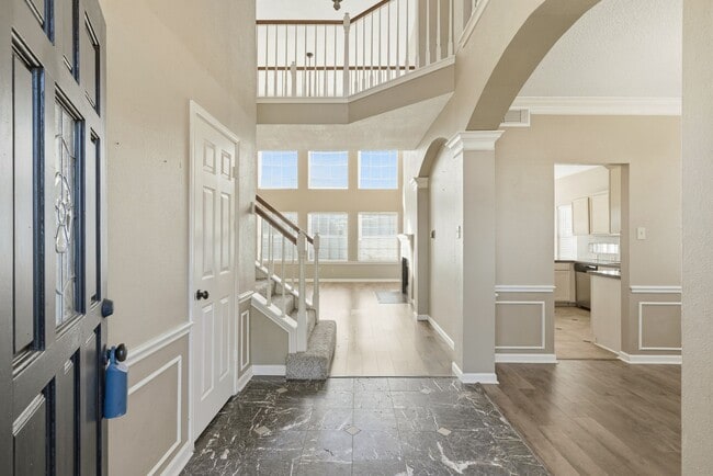 Foto del edificio - 6734 Flowermound Dr