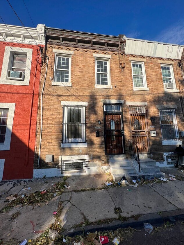 Primary Photo - 29** Hurley St.
