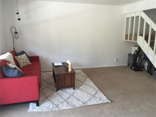 Building Photo - Two Bedroom Condo For Rent In Downtown Bou...