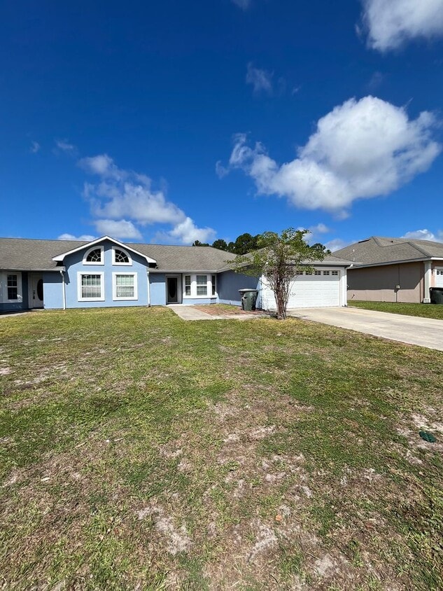 Primary Photo - 209 Royal Palms Ave