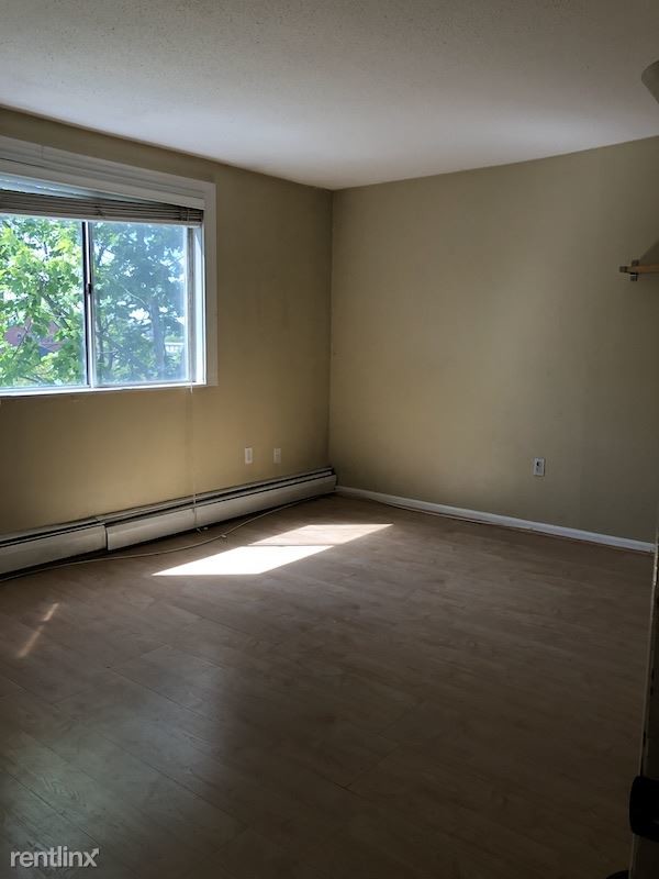 2 br, 1 bath - 110 Pearl St - 2 br, 1 bath  - 110 Pearl St