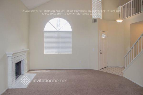 Foto del edificio - 14082 Chaparral Ave
