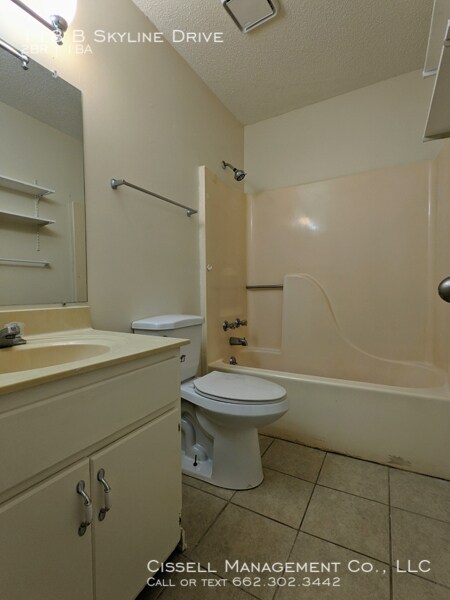 Foto del edificio - 118B Skyline Dr.