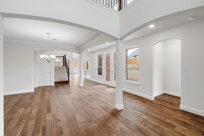 Foto del edificio - 310 Greystone Ct