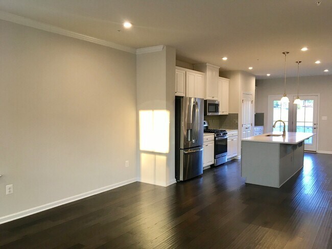 Foto del edificio - Luxury 3 Bedroom Garage Townhome - Townes ...