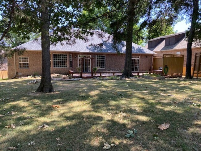 Building Photo - COMING SOON!!! GATED - STONE MEADOW SUBDIV...