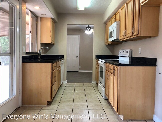 Building Photo - 3 br, 2 bath House - 1406 Addington Street