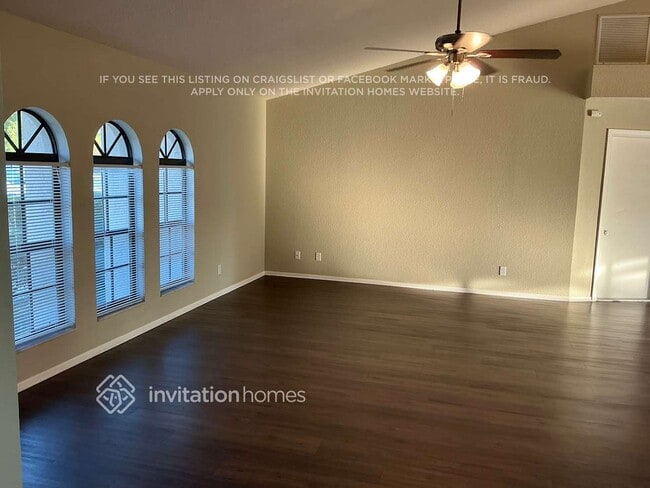 Foto del edificio - 209 Uruguay Dr