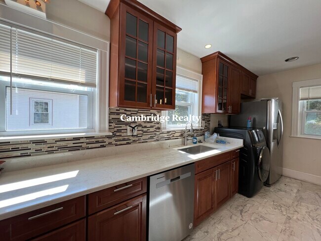 Foto del edificio - 88 Fellsway E