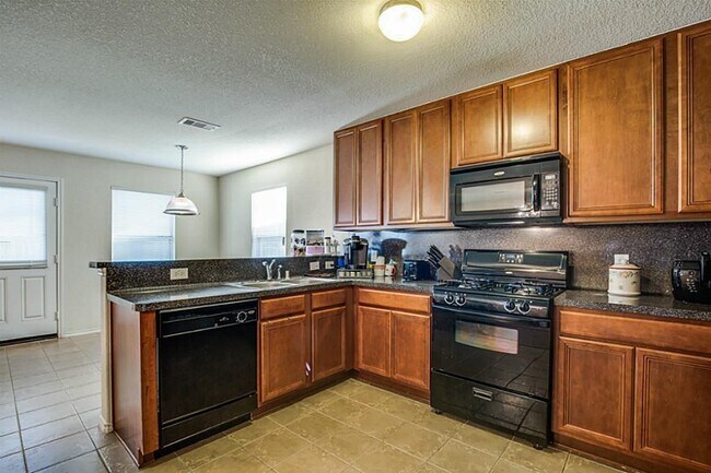 Building Photo - 3622 Teal Ln